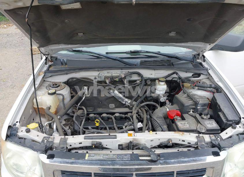 Photo 10 of 2009 Ford Escape XLT (VIN 1FMCU93779KA88945)