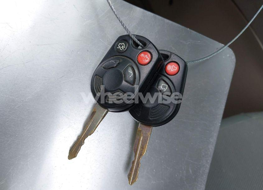 Photo 11 of 2009 Ford Escape XLT (VIN 1FMCU93779KA88945)