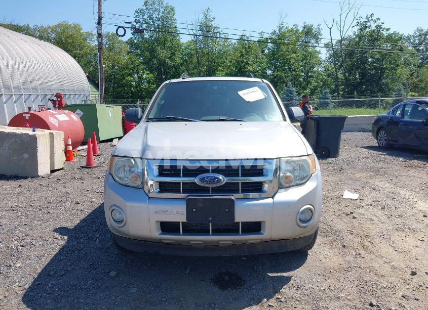 Photo 6 of 2009 Ford Escape XLT (VIN 1FMCU93779KB22110)