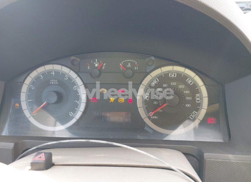 Photo 7 of 2009 Ford Escape XLT (VIN 1FMCU93779KB93176)