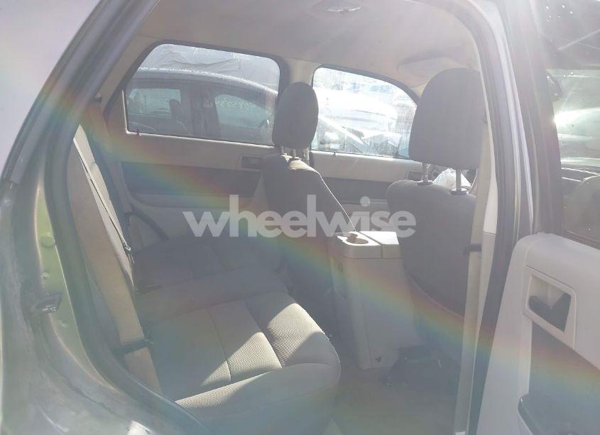 Photo 8 of 2009 Ford Escape XLT (VIN 1FMCU93779KB93176)