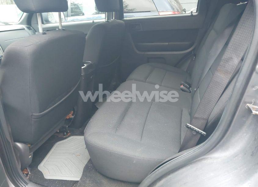 Photo 8 of 2009 Ford Escape XLT (VIN 1FMCU93789KC81766)