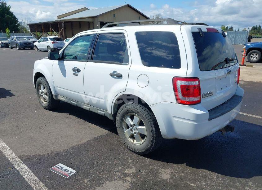 Photo 3 of 2009 Ford Escape XLT (VIN 1FMCU93799KC86362)