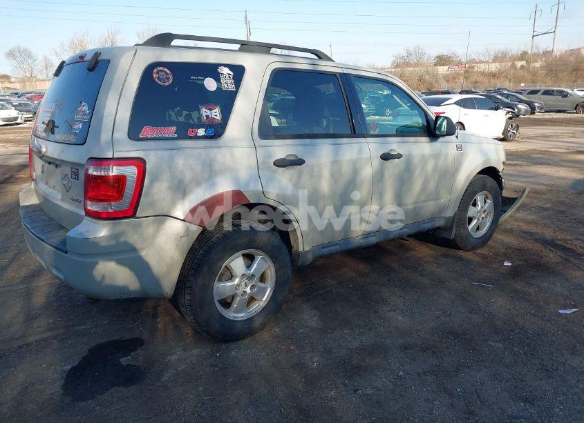 Photo 4 of 2009 Ford Escape XLT (VIN 1FMCU937X9KC57467)