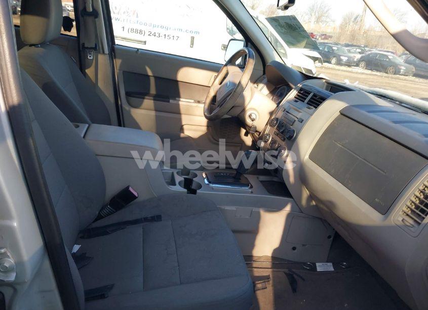 Photo 5 of 2009 Ford Escape XLT (VIN 1FMCU937X9KC57467)