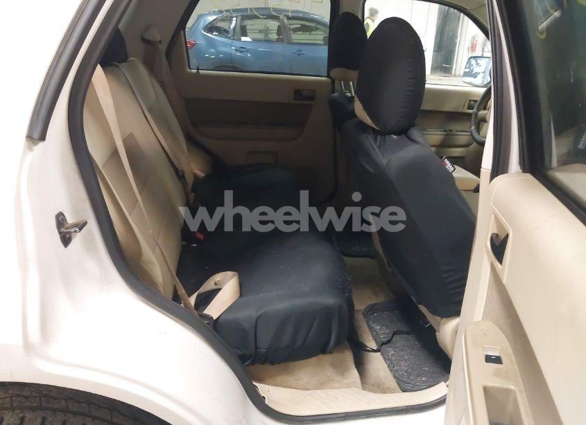 Photo 8 of 2009 Ford Escape XLT (VIN 1FMCU93G09KA07316)