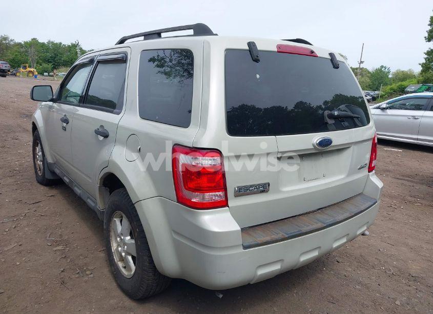 Photo 3 of 2009 Ford Escape XLT (VIN 1FMCU93G09KA57259)