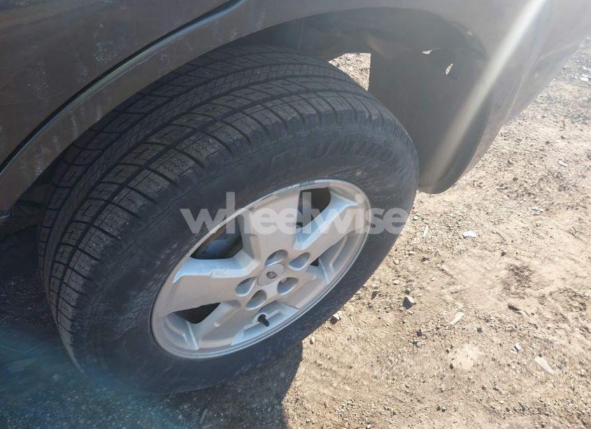 Photo 12 of 2009 Ford Escape XLT (VIN 1FMCU93G09KA65863)