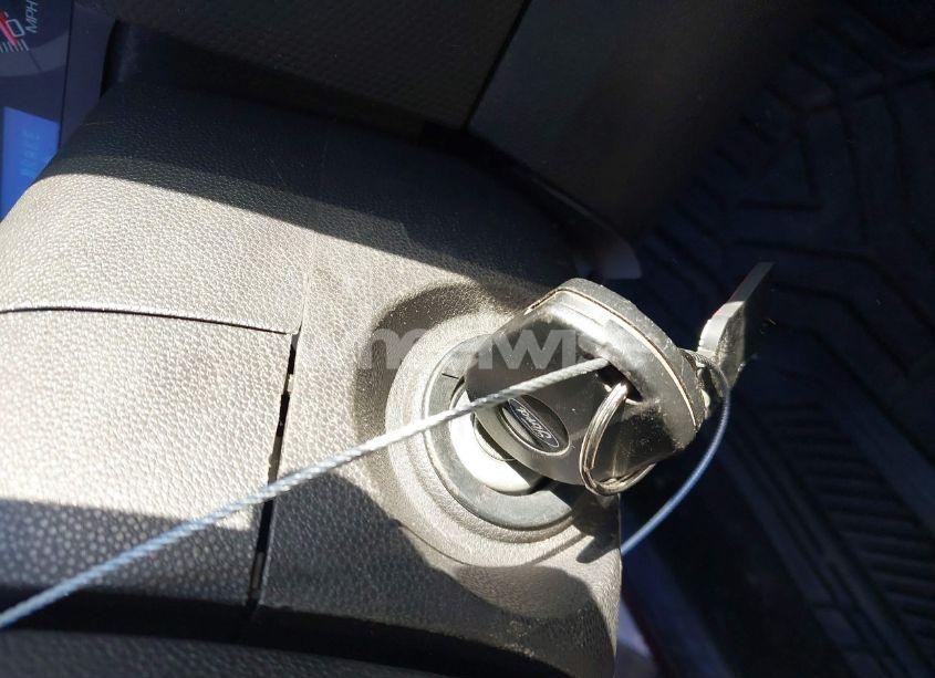 Photo 11 of 2009 Ford Escape XLT (VIN 1FMCU93G09KB76882)