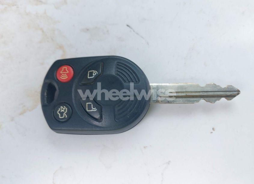 Photo 11 of 2009 Ford Escape XLT (VIN 1FMCU93G09KC39298)