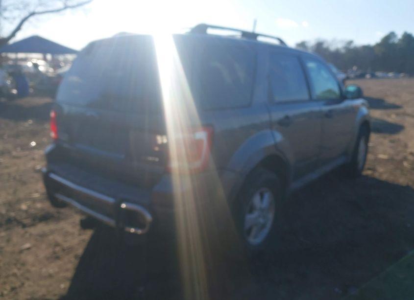 Photo 4 of 2009 Ford Escape XLT (VIN 1FMCU93G19KA13951)