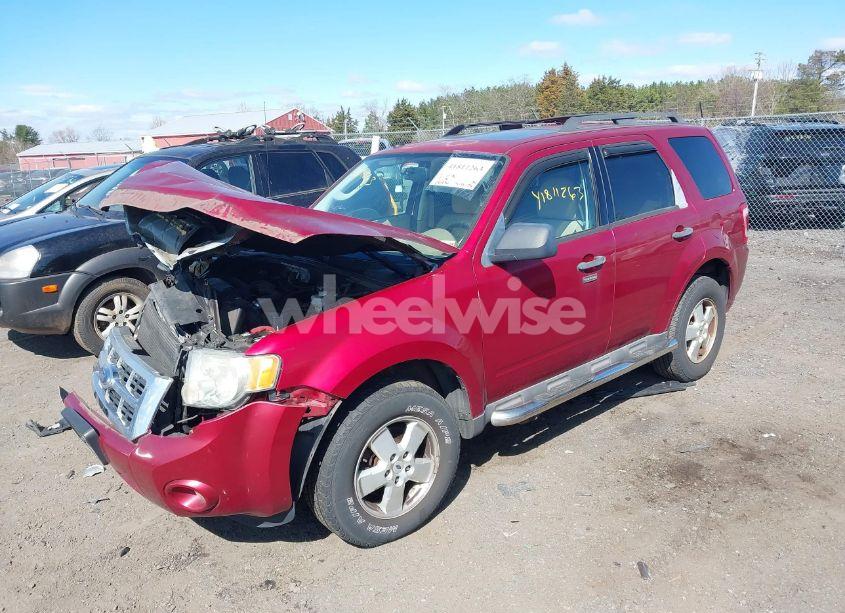 Photo 2 of 2009 Ford Escape XLT (VIN 1FMCU93G19KA45914)