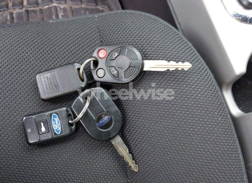 Photo 11 of 2009 Ford Escape XLT (VIN 1FMCU93G19KA86415)