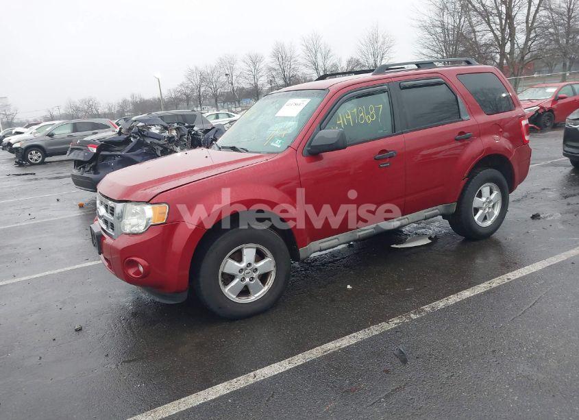 Photo 2 of 2009 Ford Escape XLT (VIN 1FMCU93G19KB53501)