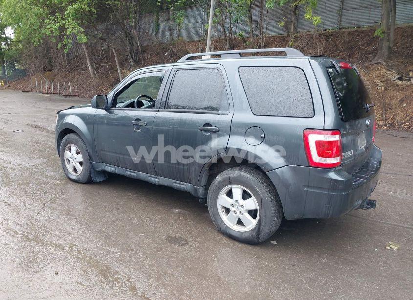 Photo 3 of 2009 Ford Escape XLT (VIN 1FMCU93G19KC14250)