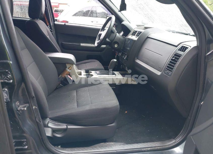 Photo 5 of 2009 Ford Escape XLT (VIN 1FMCU93G19KC14250)