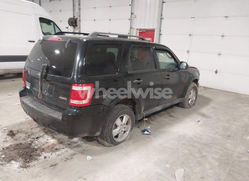 Photo 4 of 2009 Ford Escape XLT (VIN 1FMCU93G29KB97247)