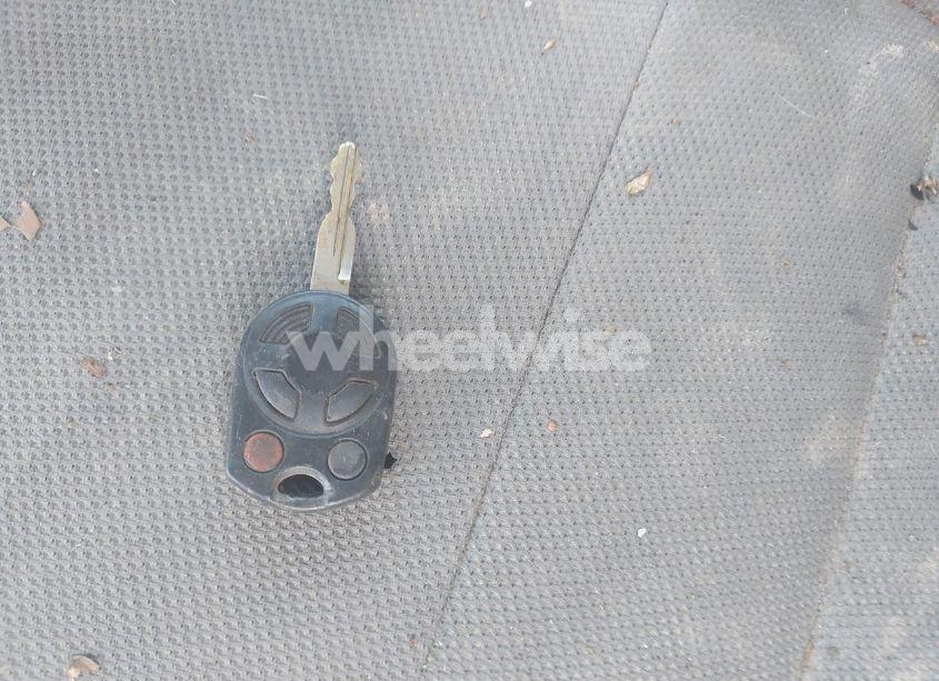 Photo 11 of 2009 Ford Escape XLT (VIN 1FMCU93G29KC41151)