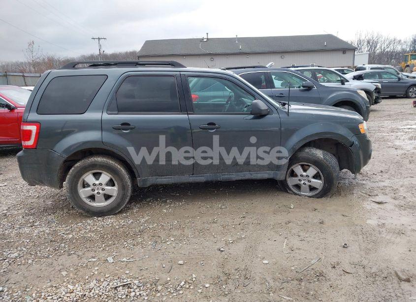 Photo 13 of 2009 Ford Escape XLT (VIN 1FMCU93G29KC65983)