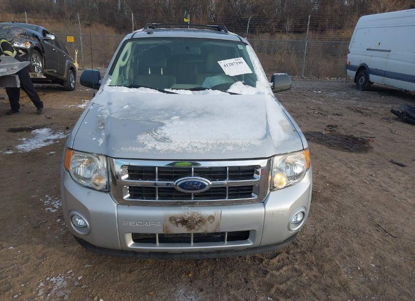 Photo 12 of 2009 Ford Escape XLT (VIN 1FMCU93G29KC99180)