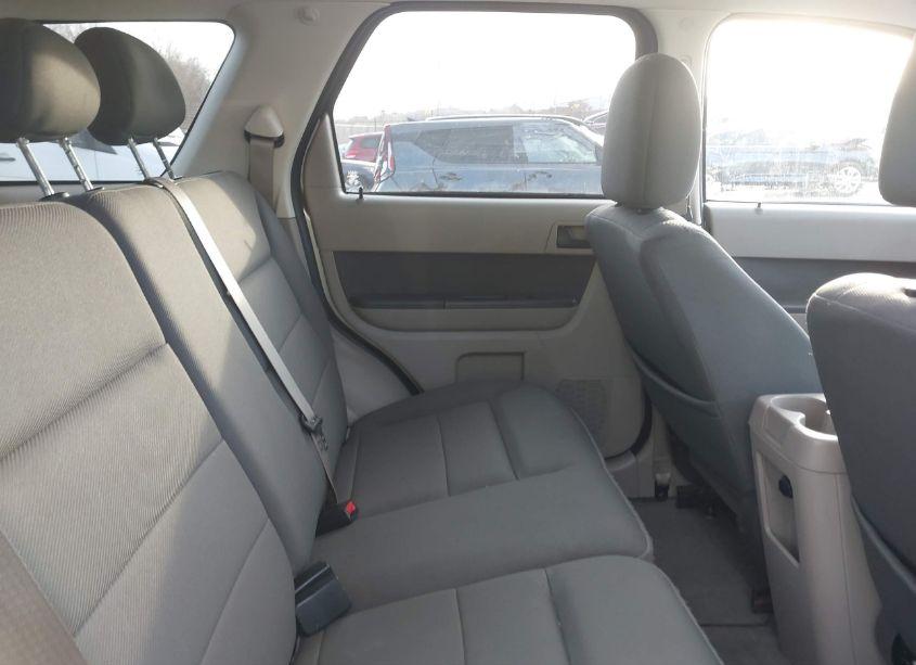 Photo 8 of 2009 Ford Escape XLT (VIN 1FMCU93G29KC99180)