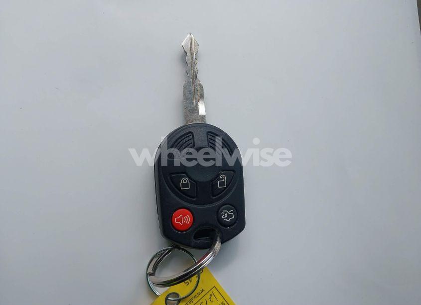 Photo 11 of 2009 Ford Escape XLT (VIN 1FMCU93G39KD14799)