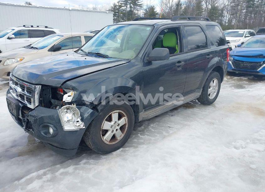 Photo 2 of 2009 Ford Escape XLT (VIN 1FMCU93G39KD14799)