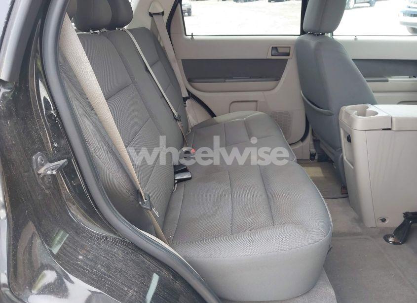 Photo 8 of 2009 Ford Escape XLT (VIN 1FMCU93G49KB96455)