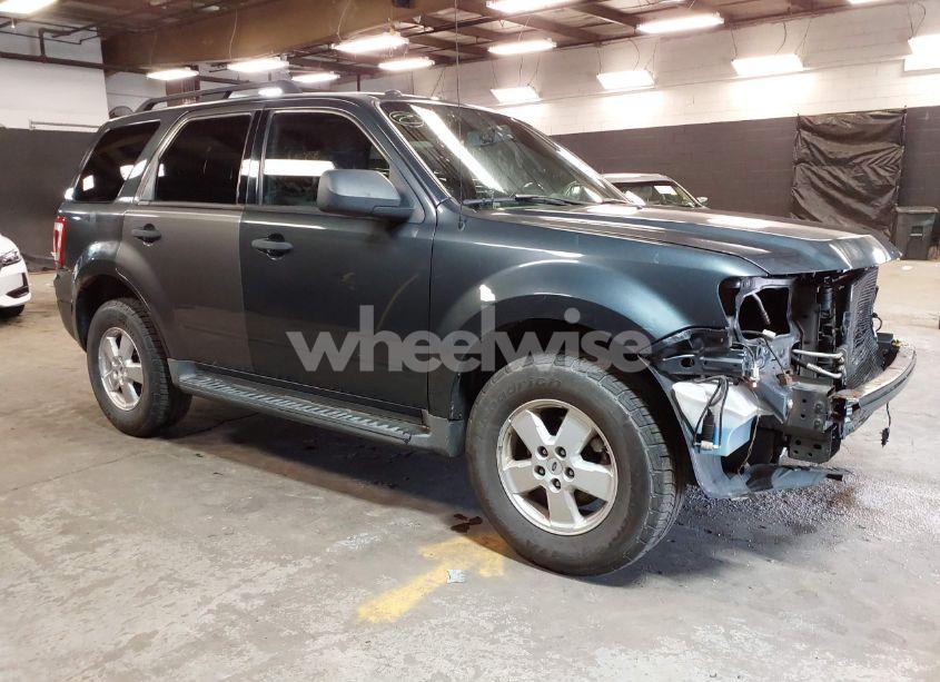 2009 Ford Escape XLT (VIN 1FMCU93G49KD04816) main photo