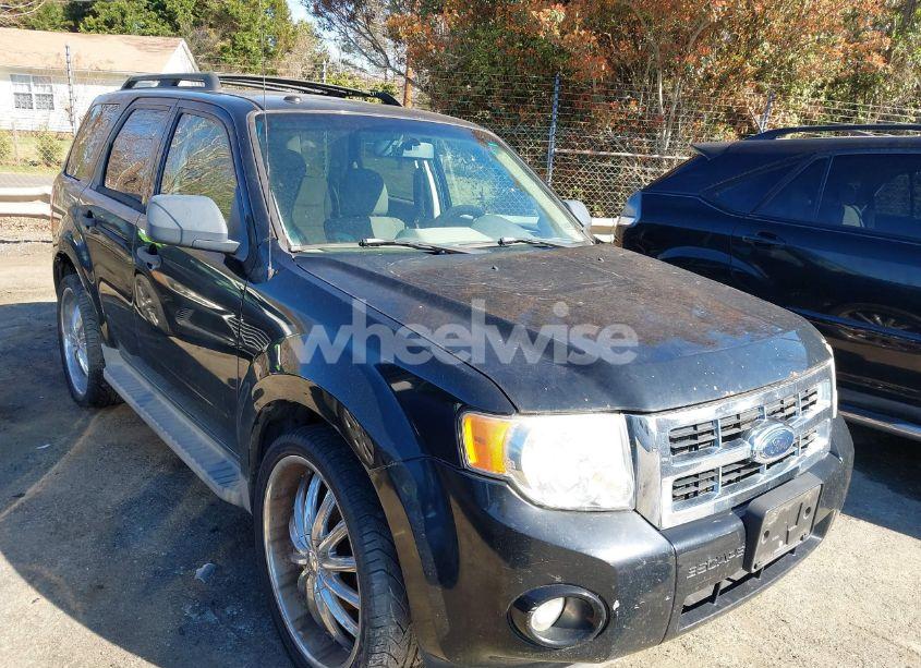 2009 Ford Escape XLT (VIN 1FMCU93G49KD15671) main photo