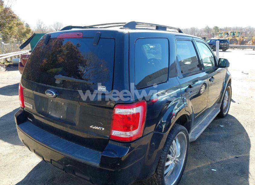 Photo 4 of 2009 Ford Escape XLT (VIN 1FMCU93G49KD15671)