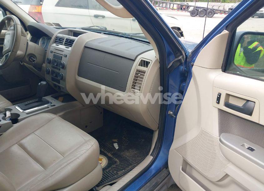 Photo 5 of 2009 Ford Escape XLT (VIN 1FMCU93G59KA07909)