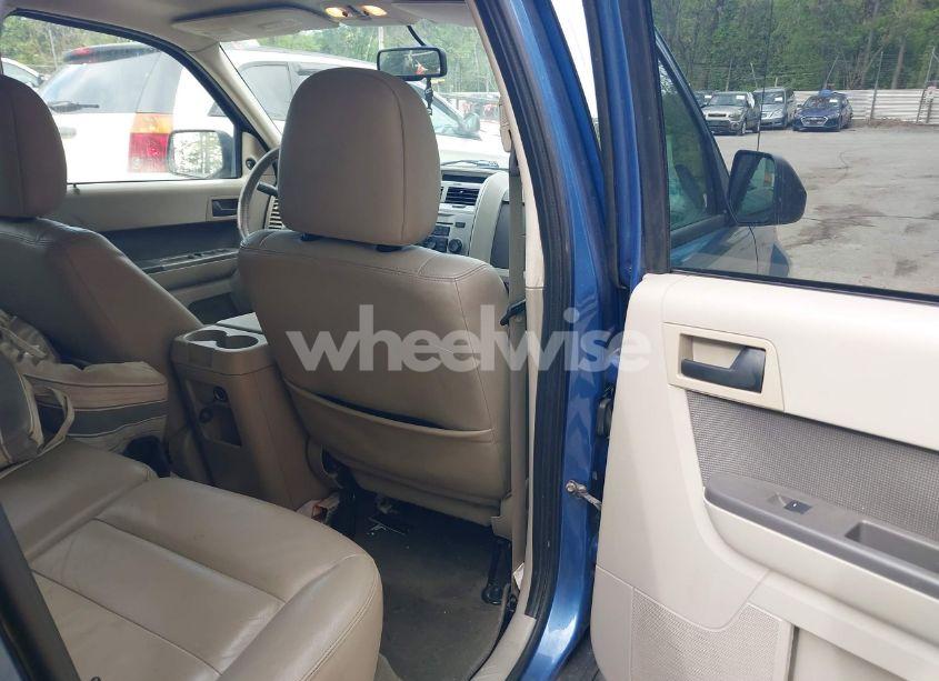 Photo 8 of 2009 Ford Escape XLT (VIN 1FMCU93G59KA07909)