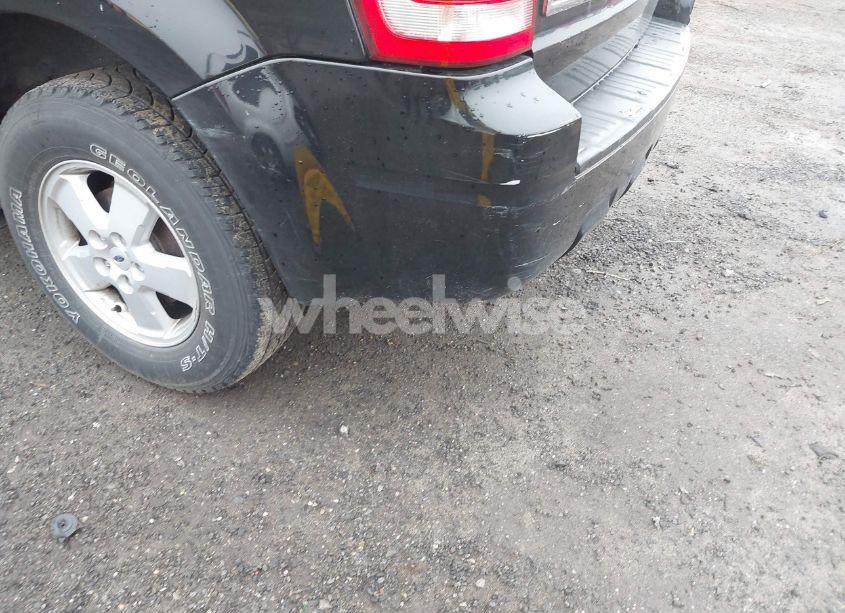 Photo 13 of 2009 Ford Escape XLT (VIN 1FMCU93G69KA82263)