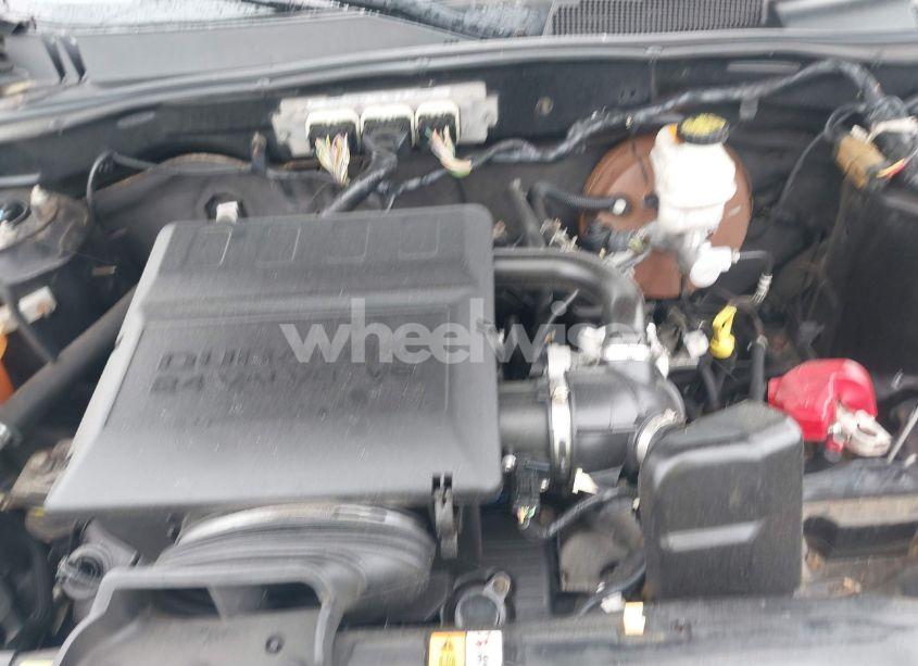 Photo 10 of 2009 Ford Escape XLT (VIN 1FMCU93G69KB62260)