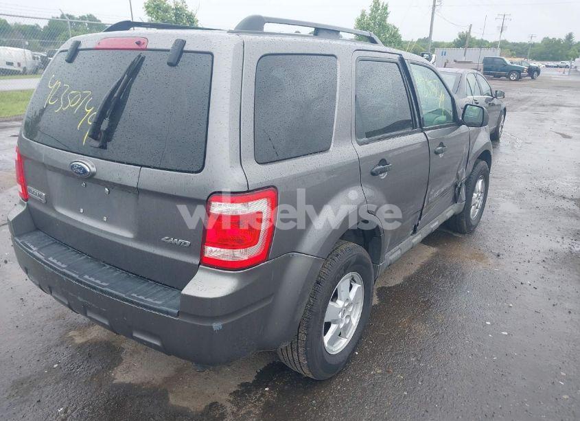 Photo 4 of 2009 Ford Escape XLT (VIN 1FMCU93G69KB62260)