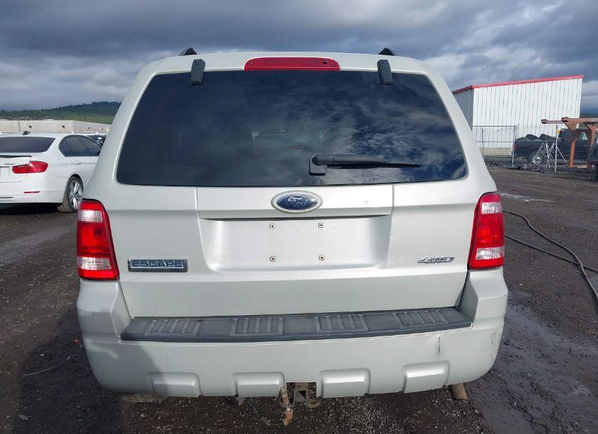 Photo 16 of 2009 Ford Escape XLT (VIN 1FMCU93G69KC29455)
