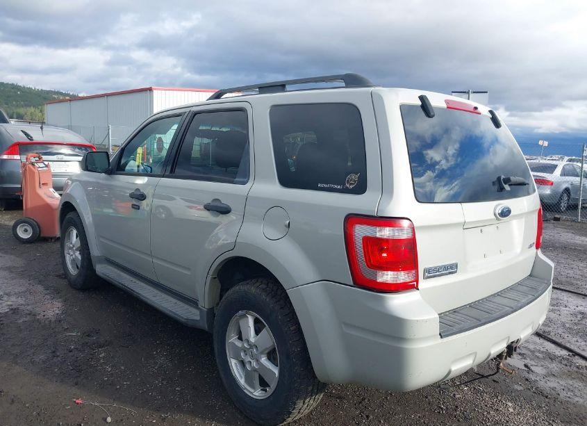 Photo 3 of 2009 Ford Escape XLT (VIN 1FMCU93G69KC29455)