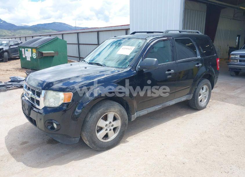 Photo 2 of 2009 Ford Escape XLT (VIN 1FMCU93G79KC20599)