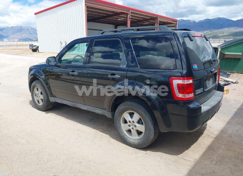 Photo 3 of 2009 Ford Escape XLT (VIN 1FMCU93G79KC20599)