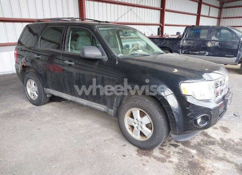 2009 Ford Escape XLT (VIN 1FMCU93G79KC30405) main photo