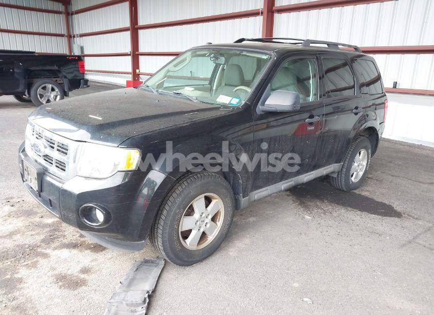 Photo 2 of 2009 Ford Escape XLT (VIN 1FMCU93G79KC30405)