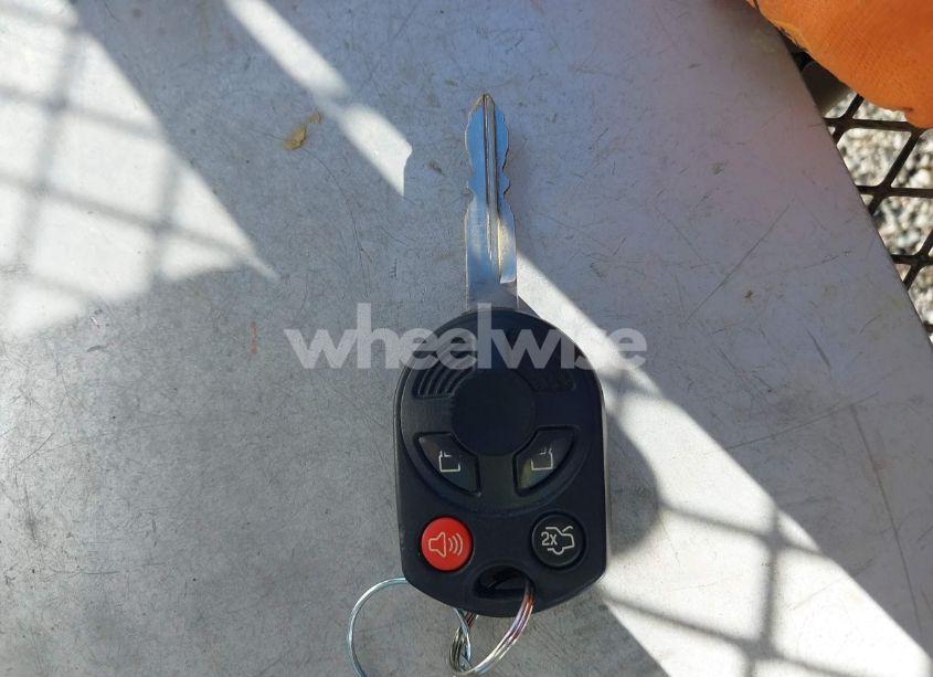 Photo 11 of 2009 Ford Escape XLT (VIN 1FMCU93G79KC47706)