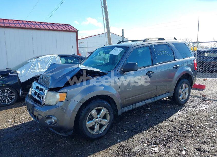 Photo 2 of 2009 Ford Escape XLT (VIN 1FMCU93G79KC47706)