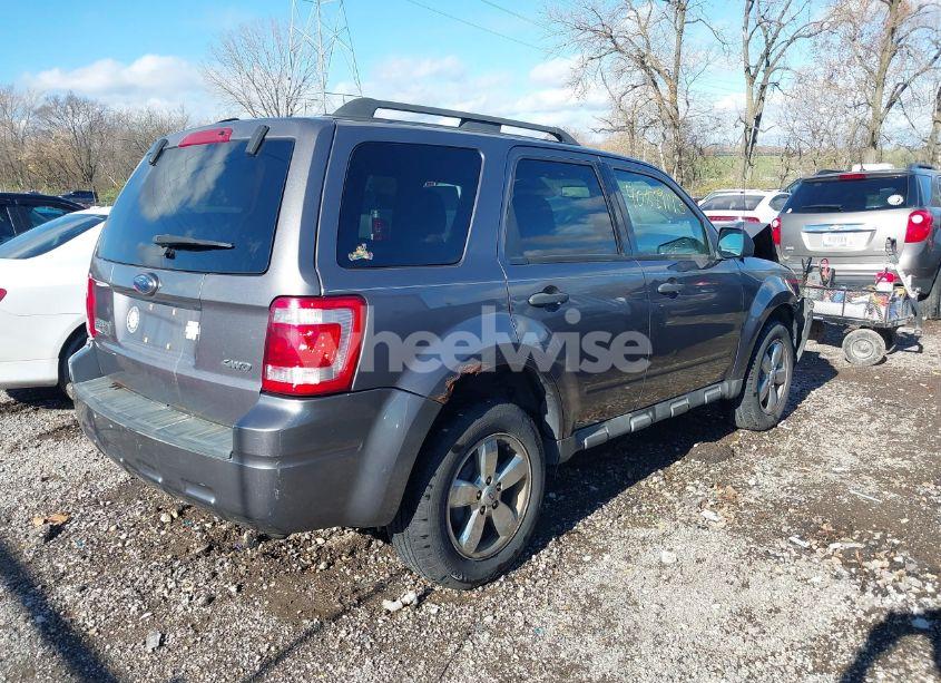 Photo 4 of 2009 Ford Escape XLT (VIN 1FMCU93G79KC47706)