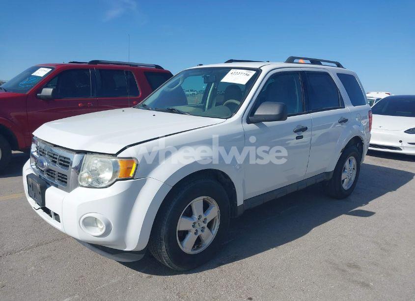 Photo 2 of 2009 Ford Escape XLT (VIN 1FMCU93G79KC85002)