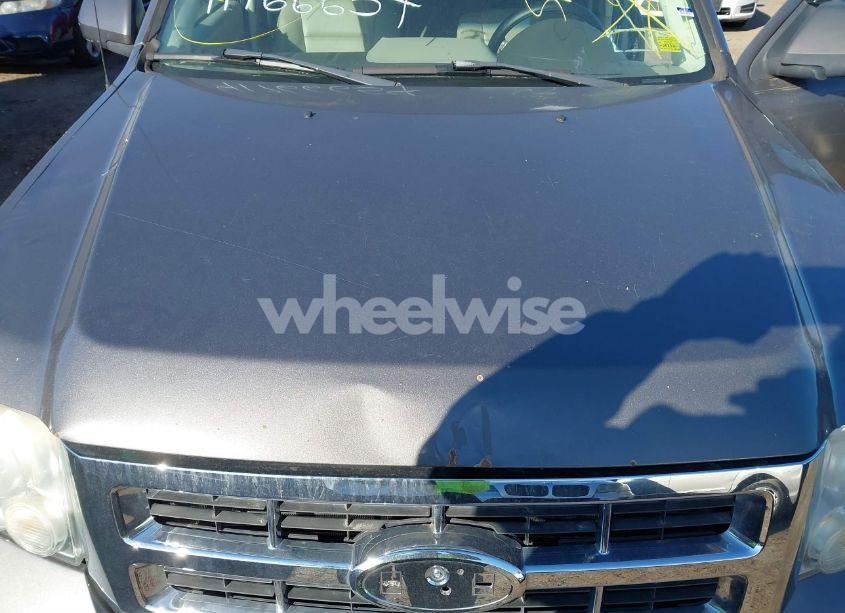 Photo 10 of 2009 Ford Escape XLT (VIN 1FMCU93G99KA95038)