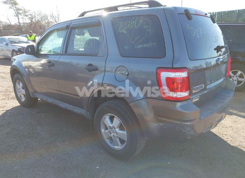 Photo 3 of 2009 Ford Escape XLT (VIN 1FMCU93G99KA95038)