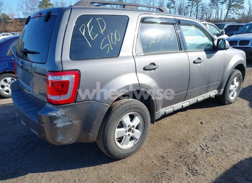 Photo 4 of 2009 Ford Escape XLT (VIN 1FMCU93G99KA95038)