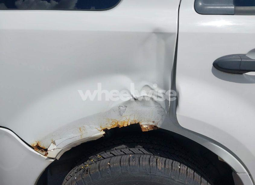 Photo 6 of 2009 Ford Escape XLT (VIN 1FMCU93G99KB40186)